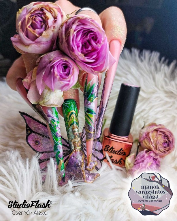 19-es StudioFlash gél lakk volt az alapom