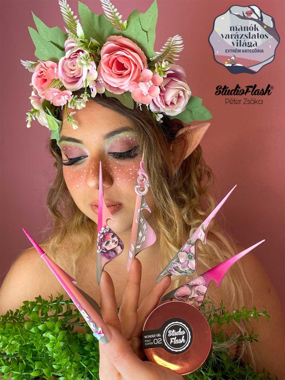 A köröm alapjául sűrű zselét használtam