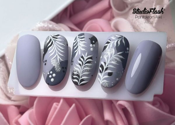 UV/LED Géllakk Color 125 - Bájos Szürkelila - 12 ml - StudioFlash